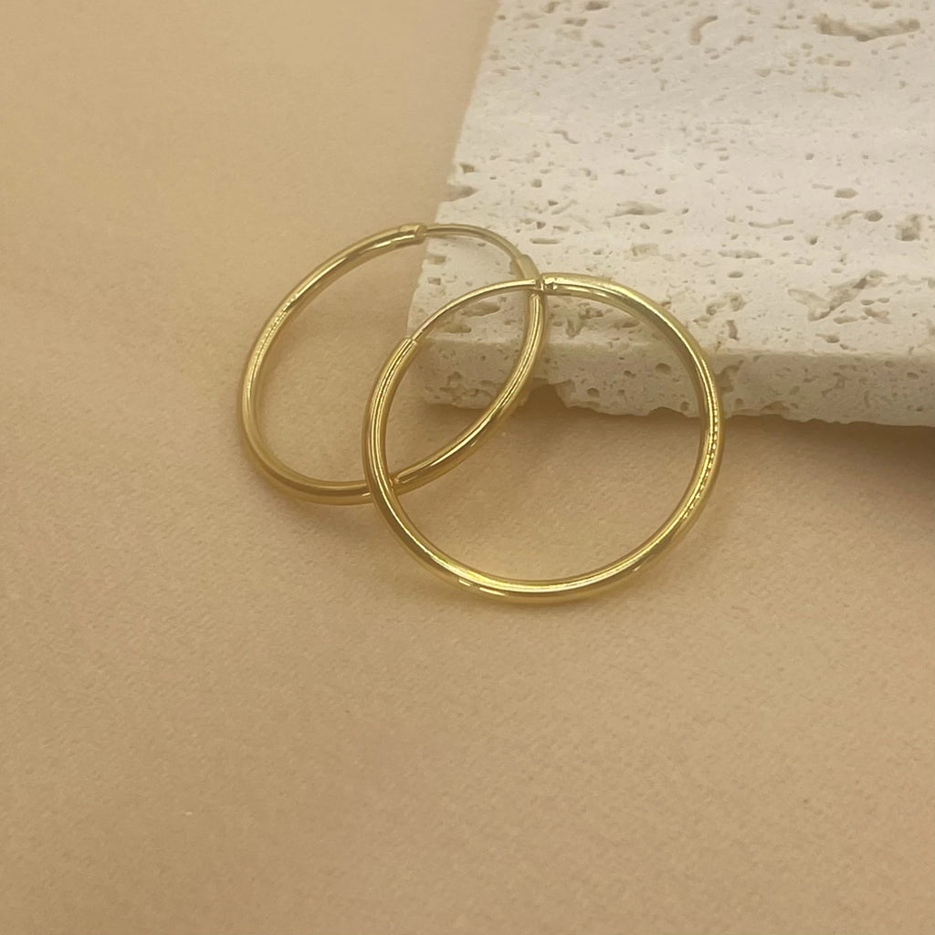 Velara — Gold Hoop Earrings